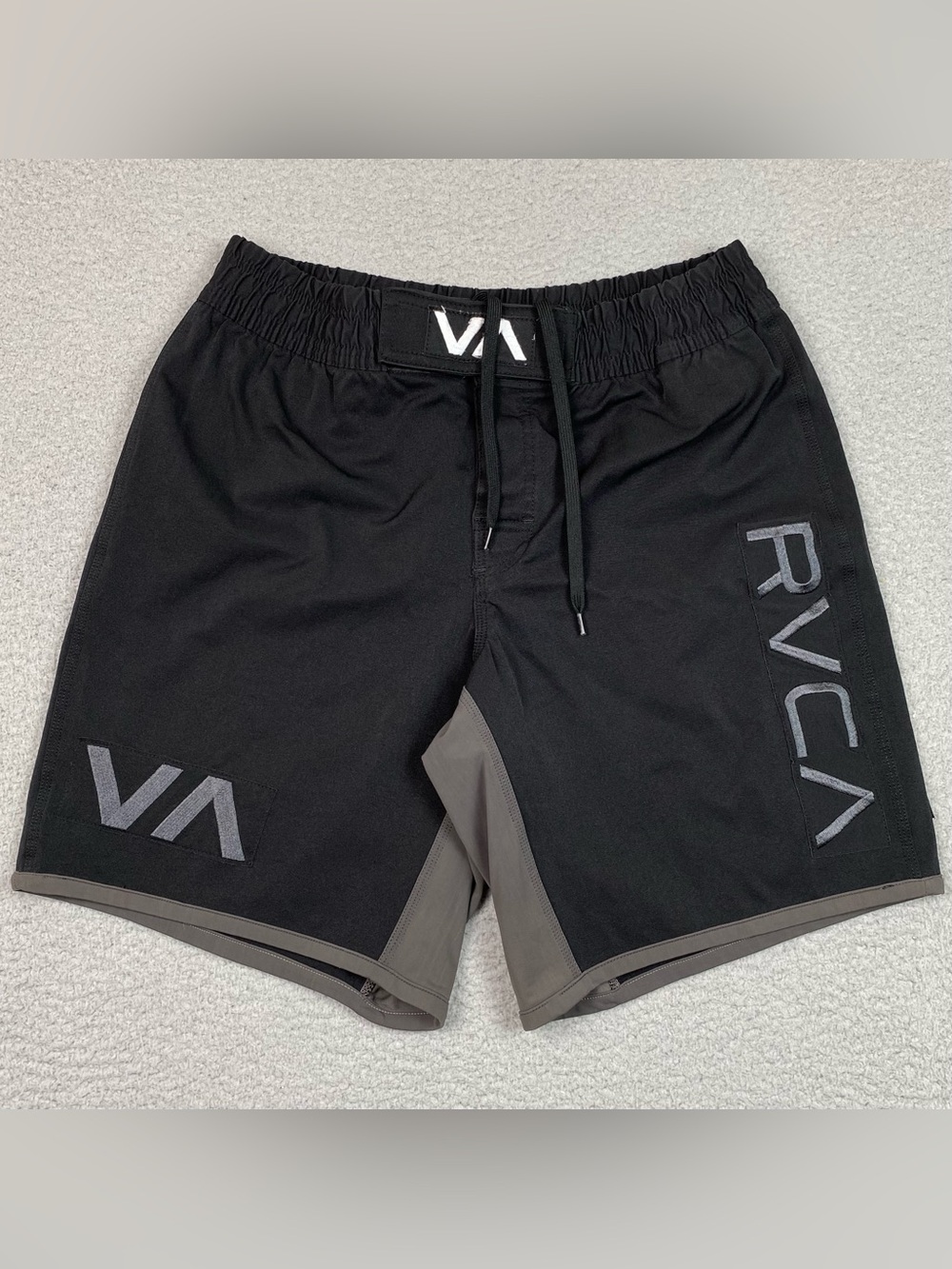 RVCA Scrapper Shorts Mens Size M Grappler MMA Training Stretch Black Medium EUC